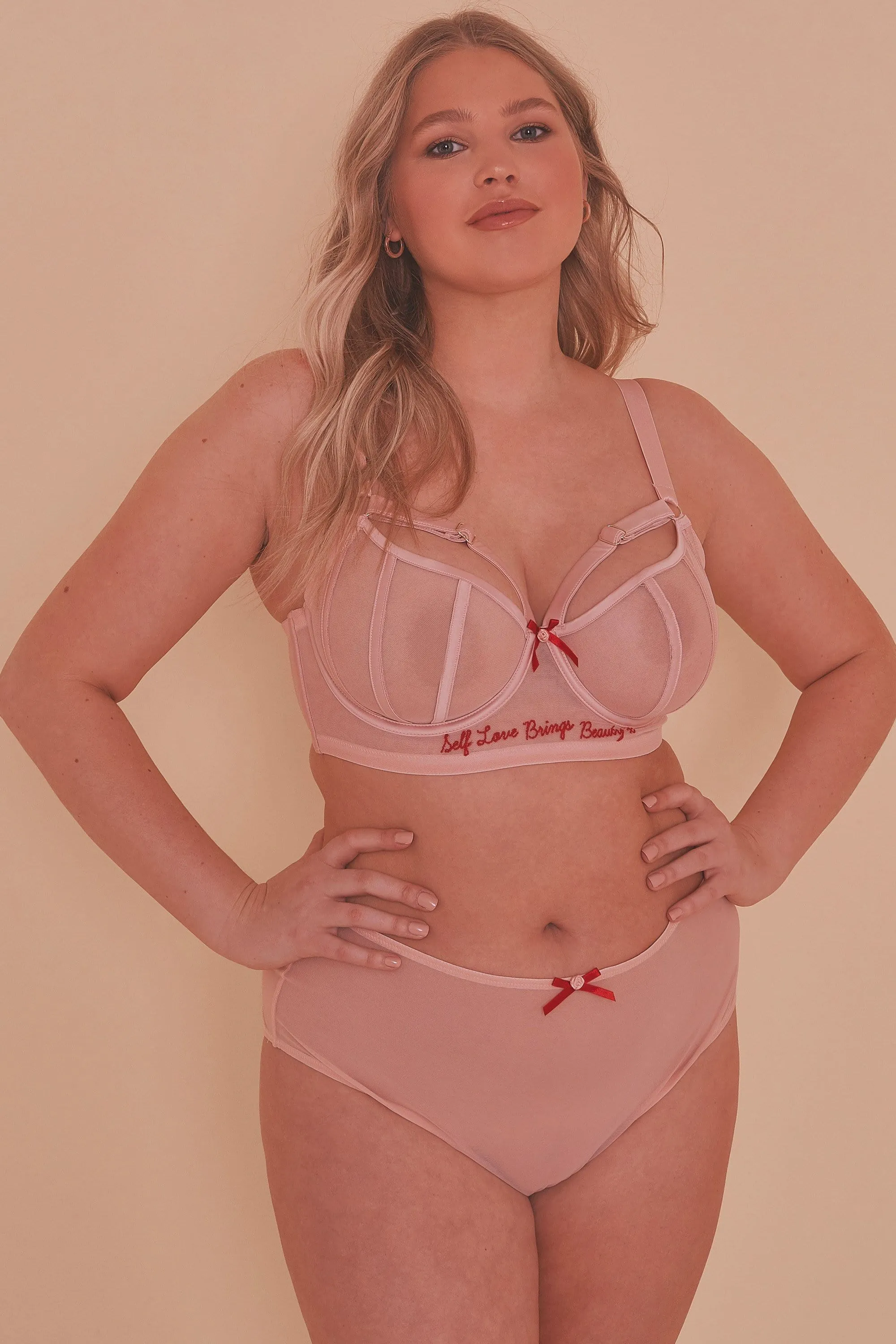 Felicity Hayward Felicity Self Love HW brief Curve