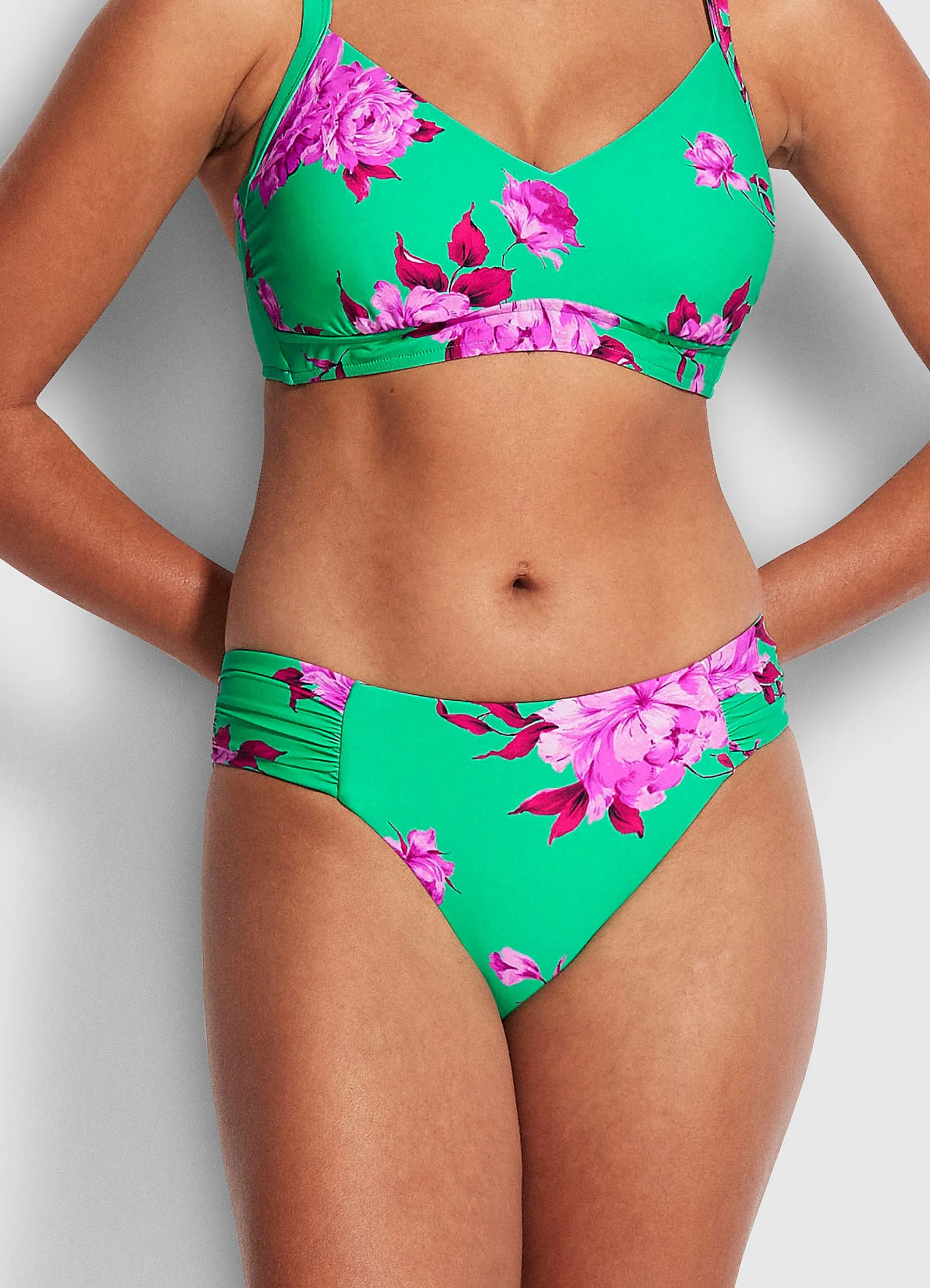 Full Bloom Ruched Side Retro Pant - Jade