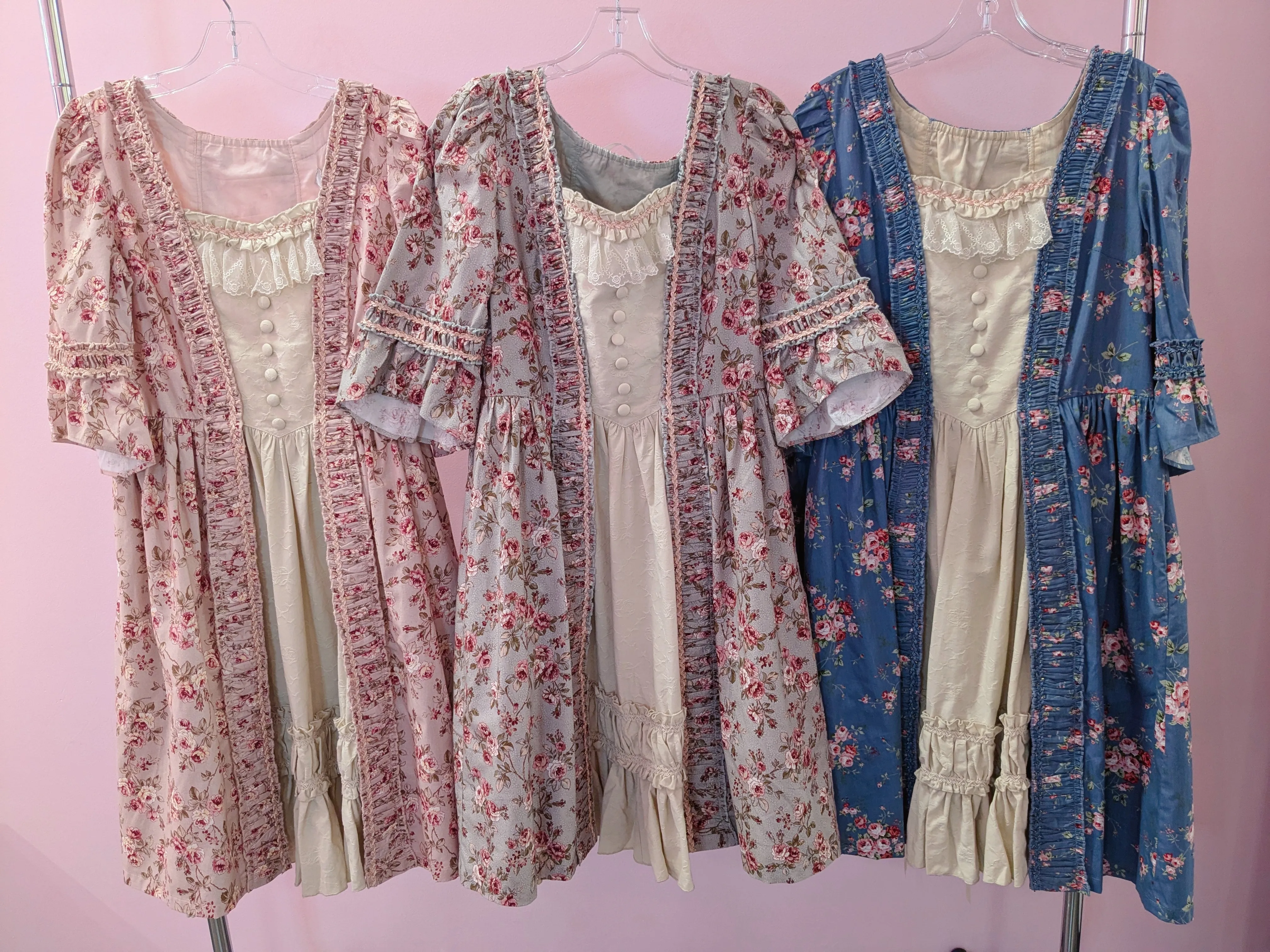 Rippling Blossom Rococo Robe Onepiece in Lilac